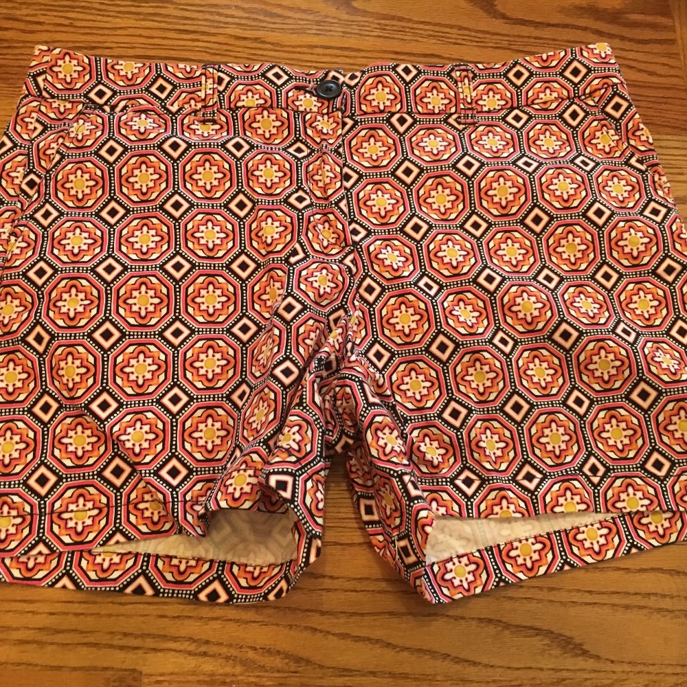 Crown & Ivy shorts